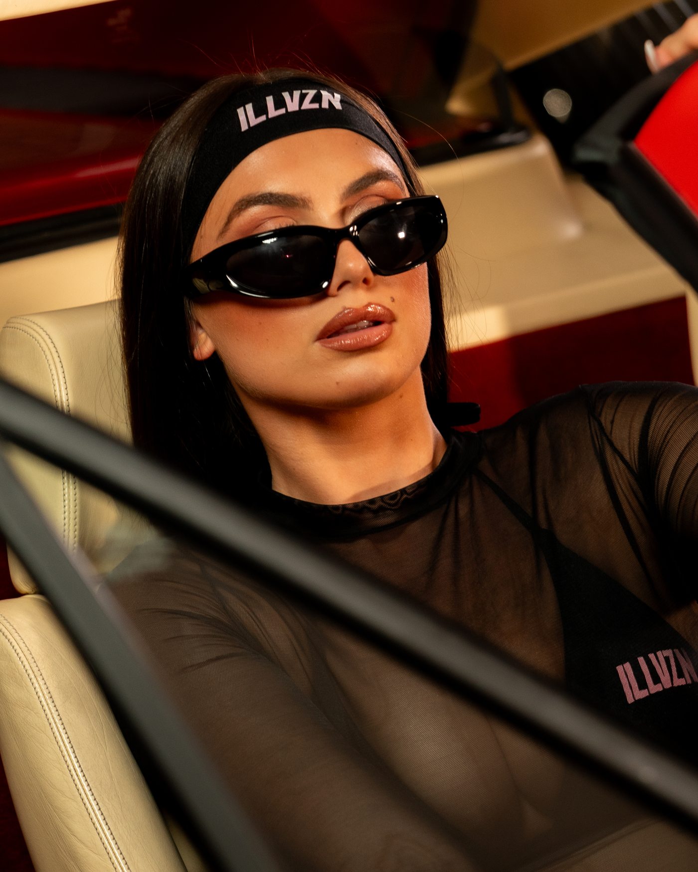 ILLVZN x AB 05